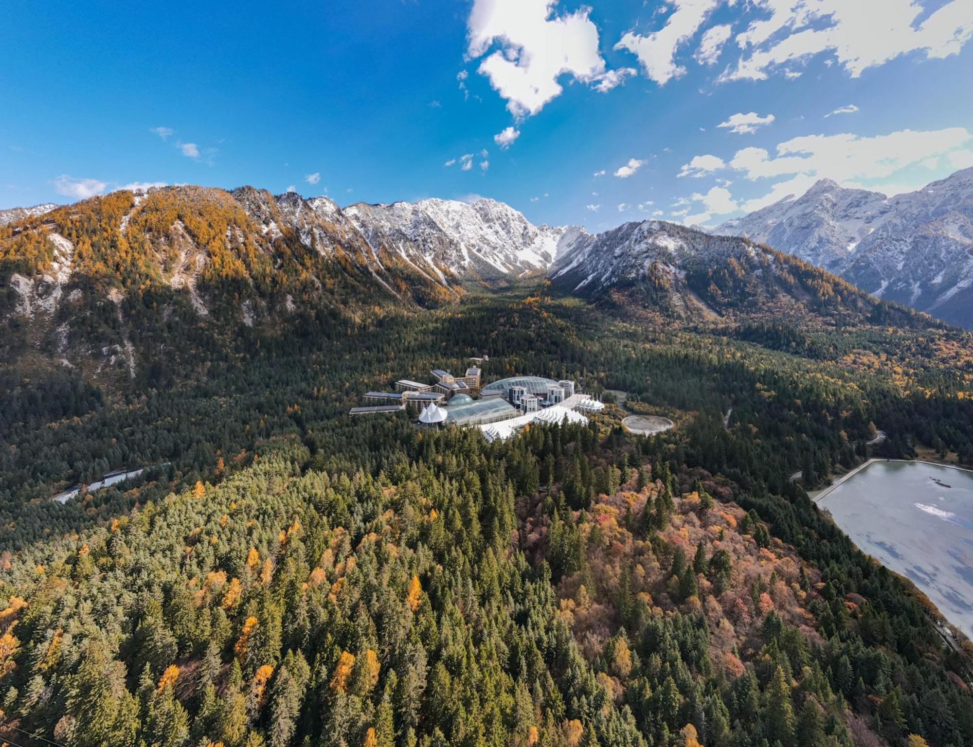 Intercontinental Resort Jiuzhai Paradise By Ihg Jiuzhaigou Buitenkant foto